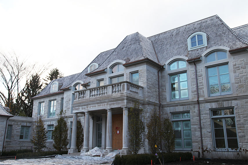 Read more about the article Contemporary, yet Approachable Ways to use Limestone in your Home Design